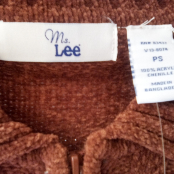 Sweater - Picture 3 of 5